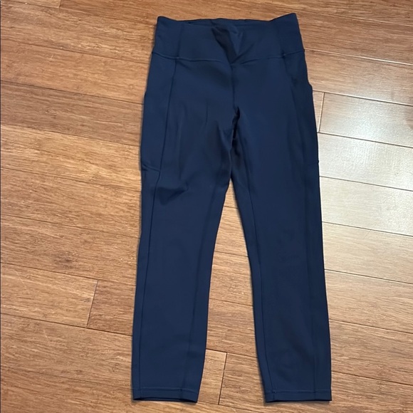 Lululemon women’s small Navy Blue High-Waisted Leggings - side pockets - Picture 1 of 6